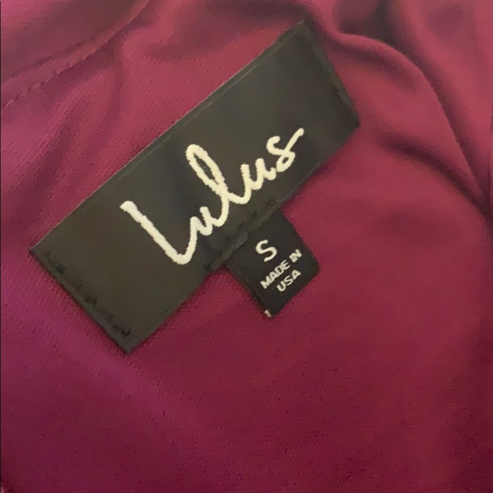 Lulu’s off-the shoulder skater dress - Picture 4 of 7